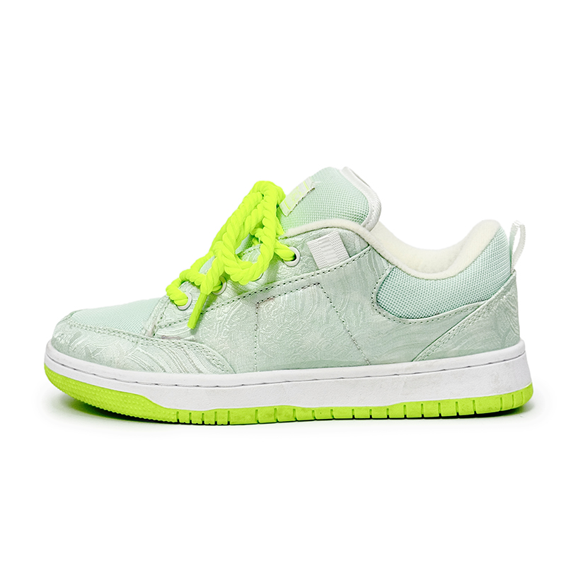 2025 Couple Fashion Men Women  - Mens Fashion Trainers 2025 บทวิจารณ์และราคา